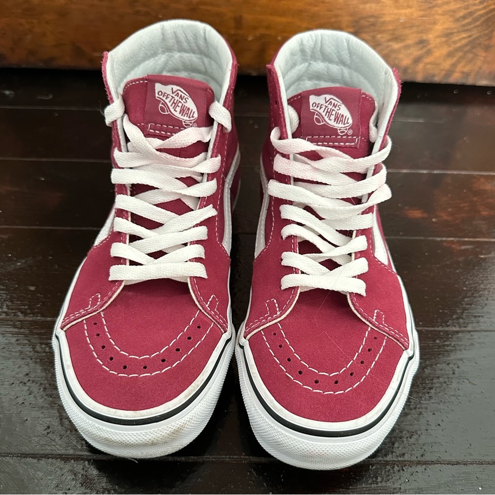 Converse High Tops